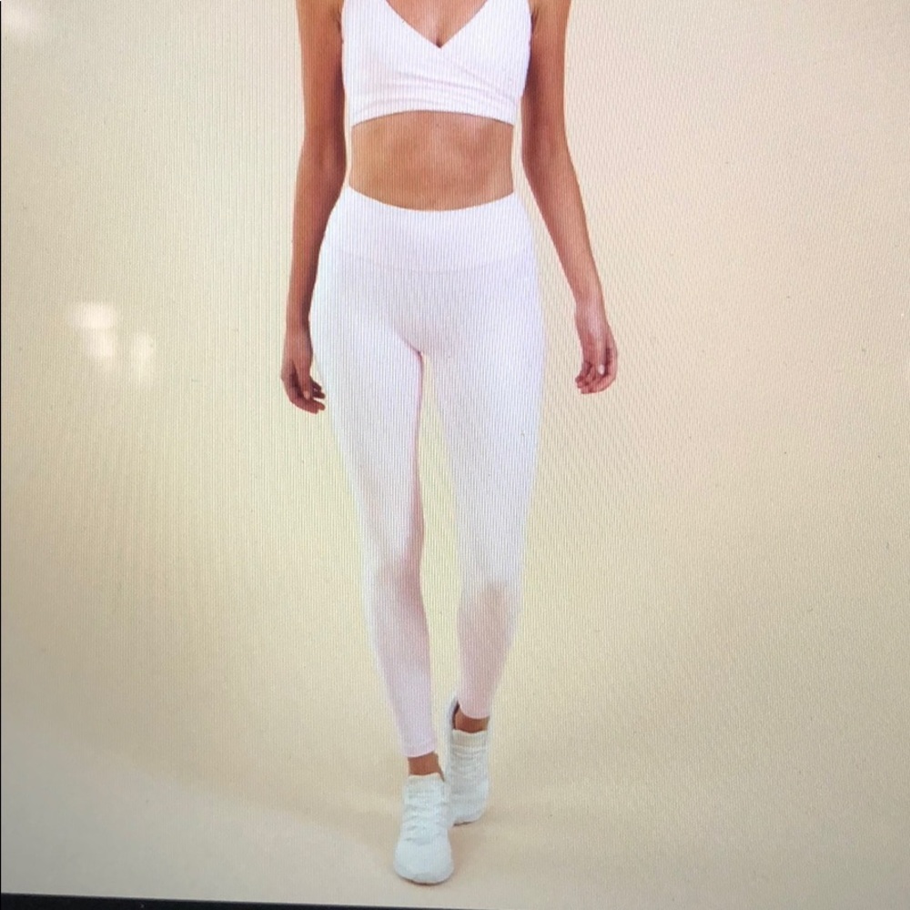 Dreamy leggings ON HOLD